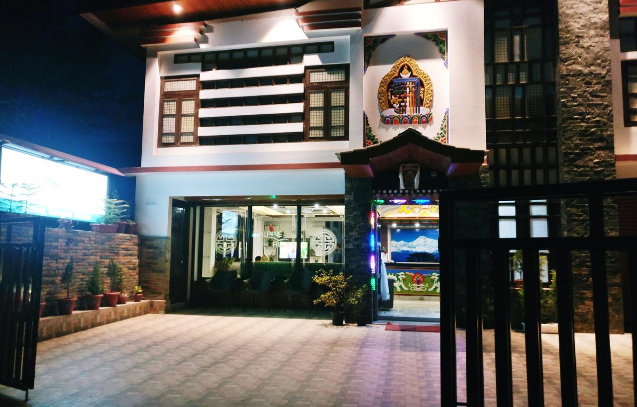 Alpine Hills Hotel 甘托克 外观 照片